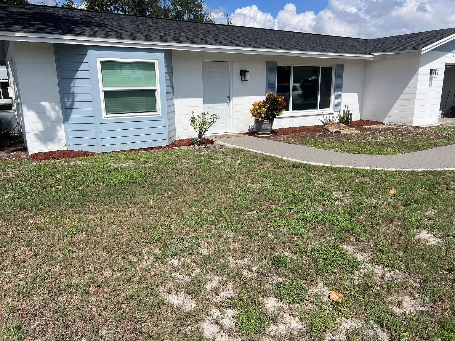 2 bed, 1300 sqft, $2,000 — Photo 3