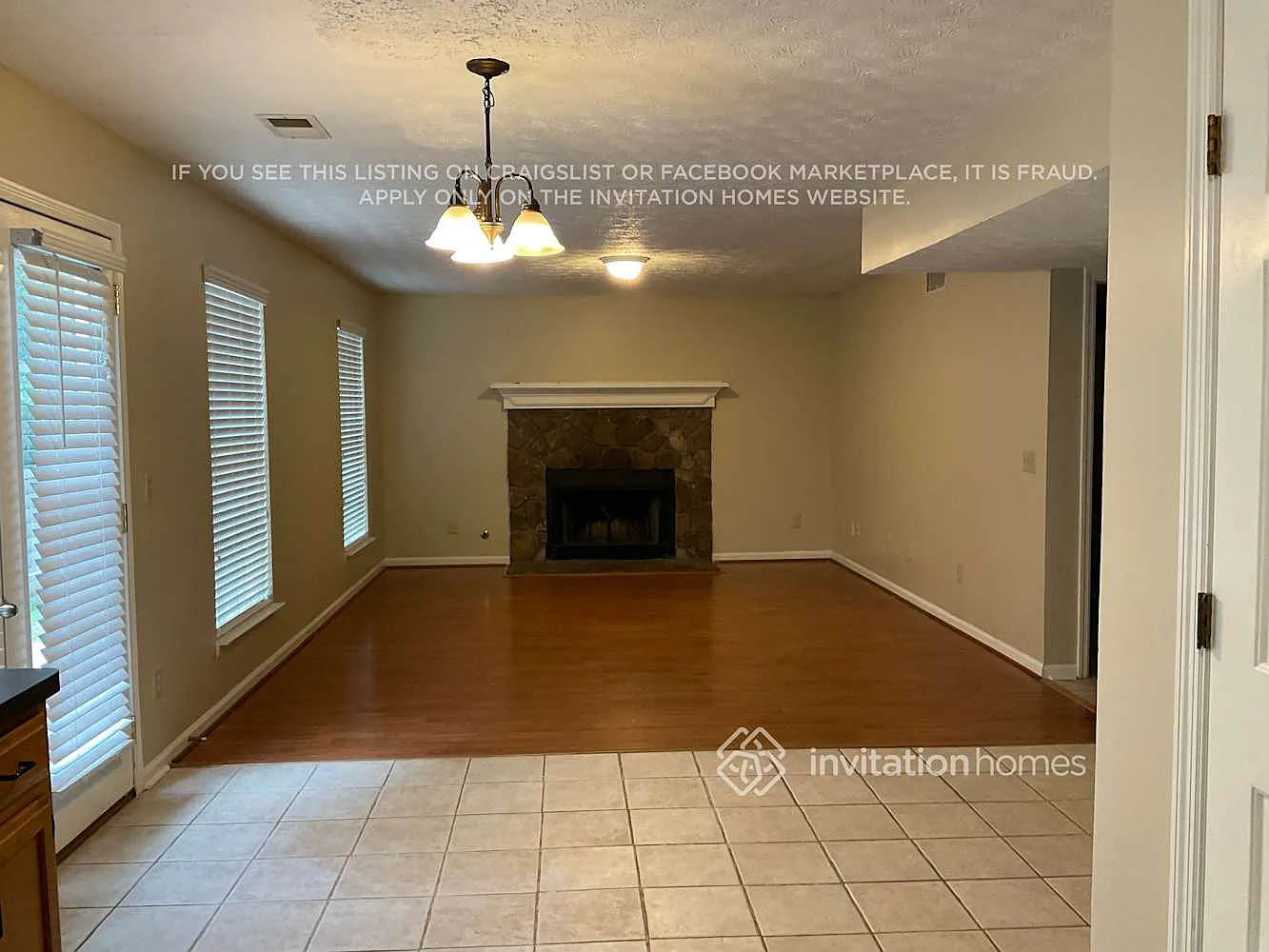 495 Meadowfield Ct Lawrenceville, GA 30043 — Photo 2