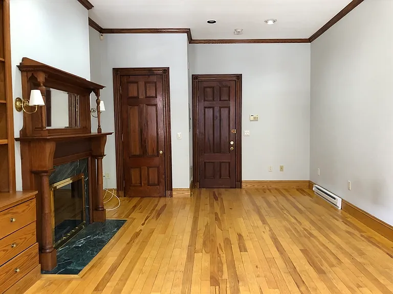 393 Marlborough St #2 — Photo 5