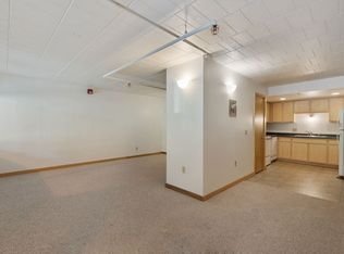 Kilbourn Terrace, Milwaukee, WI 53233