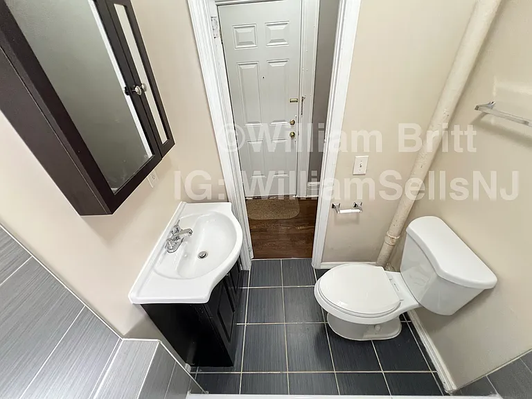 264 Palisade Ave #2A — Photo 6