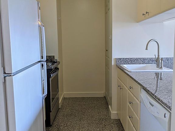 5th image of 1965 Broadway APT 12J
