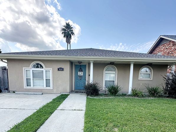 3024 Corinne Dr