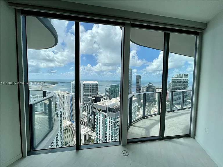 1000 Brickell Plz #Penthouse 5501 — Photo 39