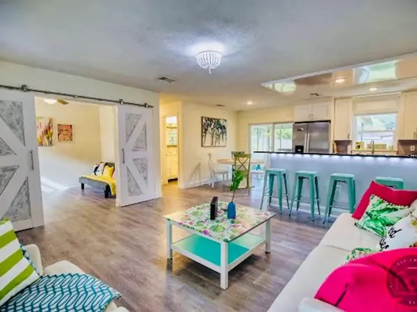 4929 Brookmeade Dr, Sarasota, FL 34232