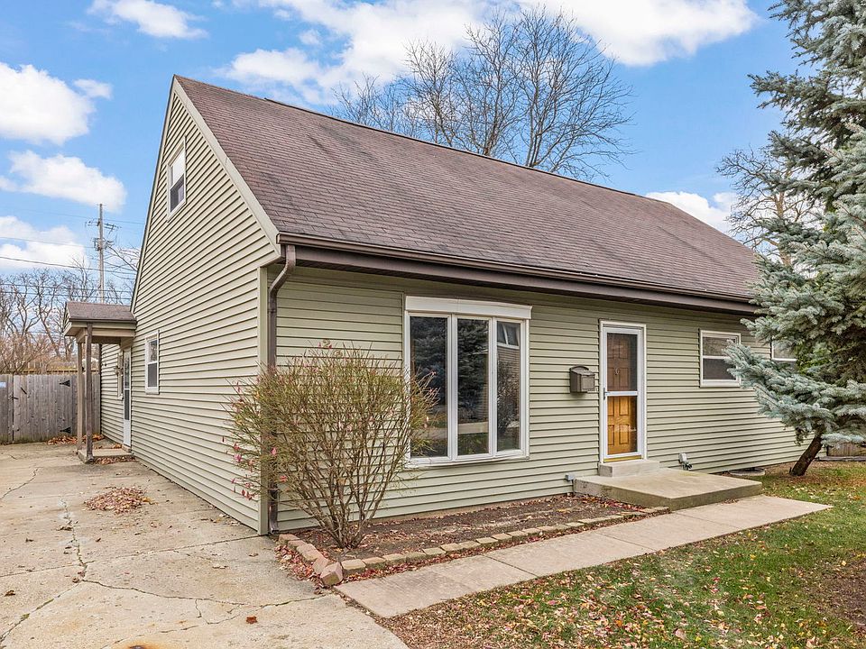 1st image of 232 S Ahrens Ct