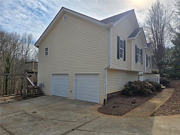 4th image of 4863 Pine Hill Rd