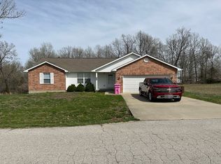 21075 Larson Rd, Waynesville, MO 65583