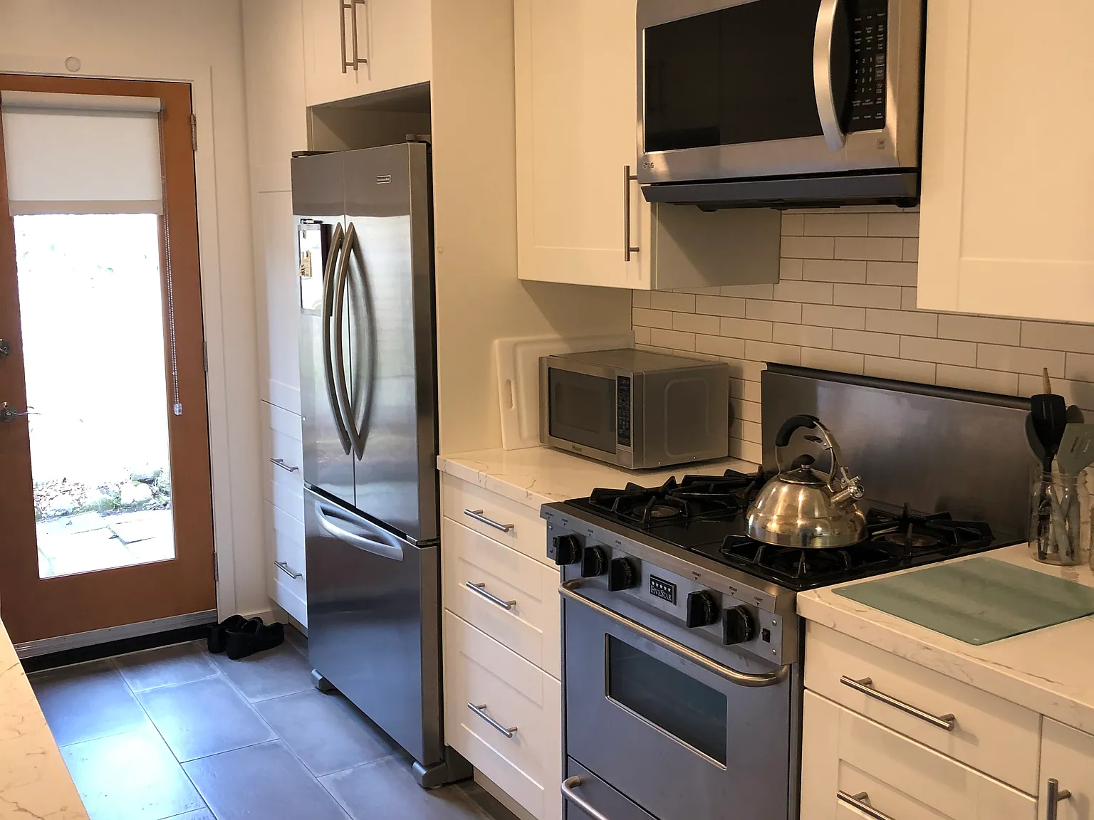 1 bed, $3,000 — Photo 4