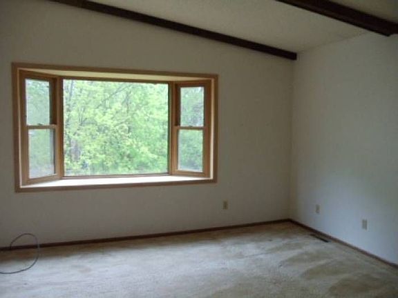 2nd image of 7946 Fairfield Cir N