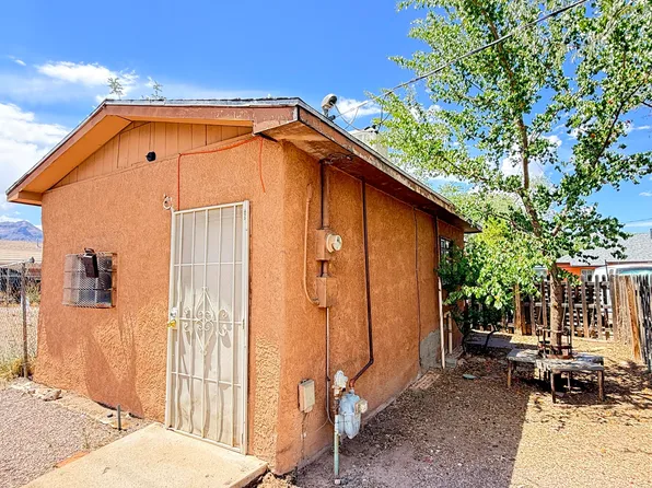 325 W Church St, Socorro, NM 87801
