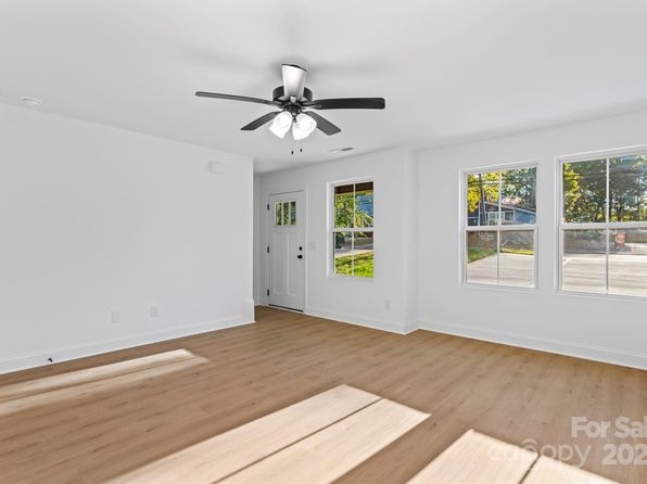 charlotte-north-carolina-6238228 picture