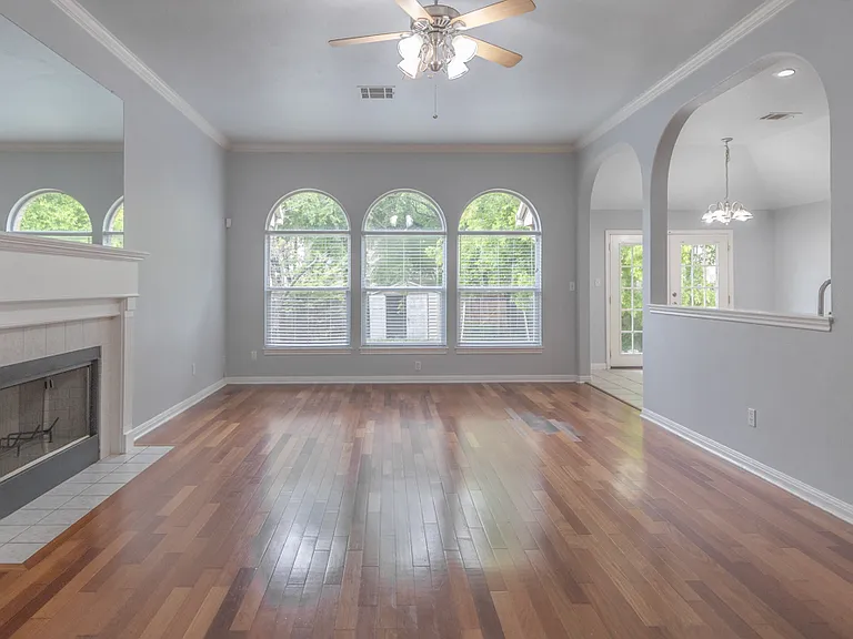8214 Cornerwood Dr — Photo 19