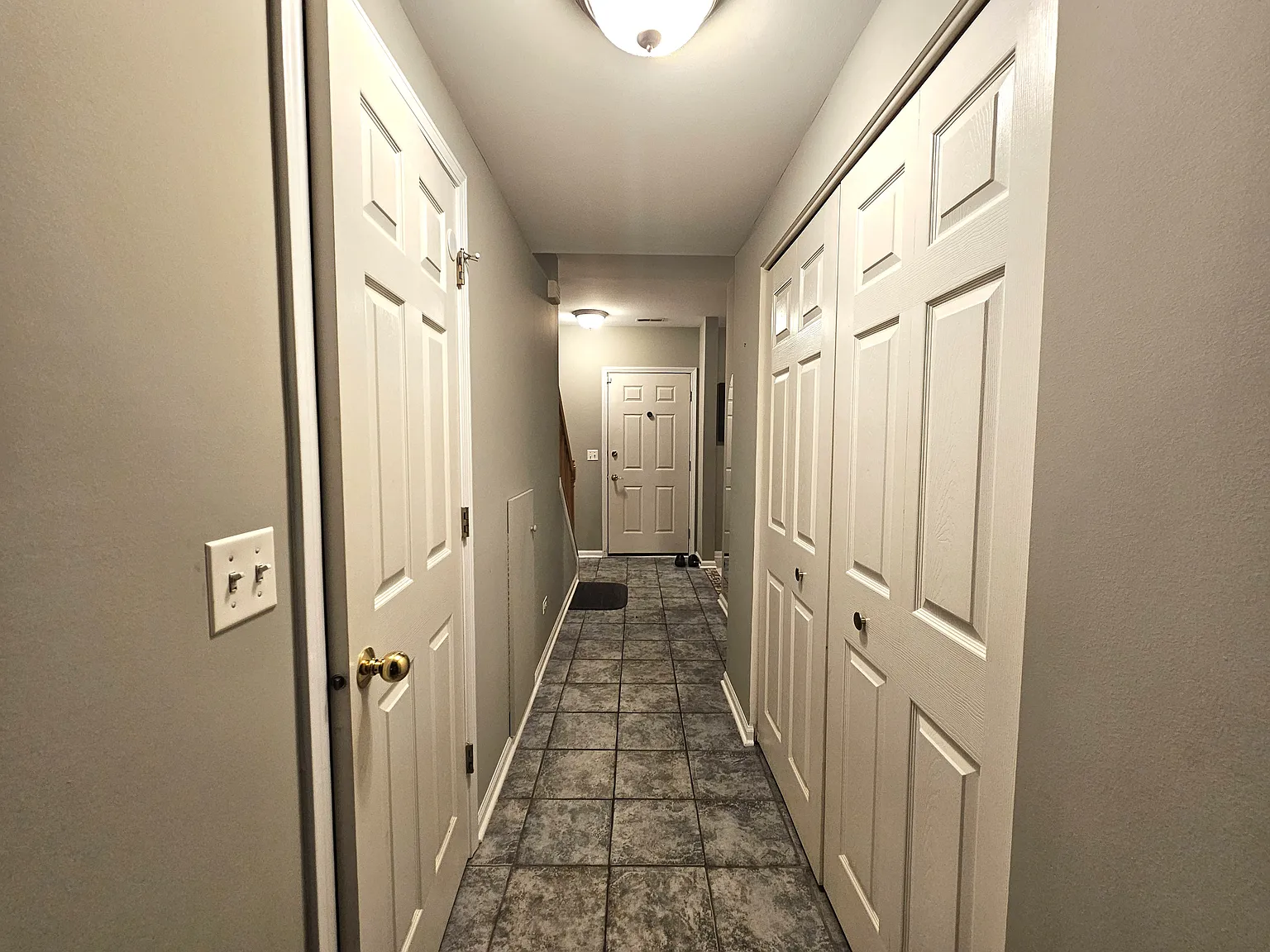 2 bed, 2.5 bath, 1240 sqft, $2,175 — Photo 4