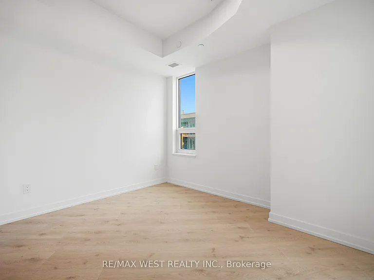 2501 Saw Whet Blvd #522 — Photo 16
