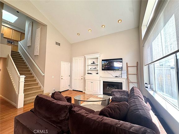 5th image of 2940 Hogan Pl