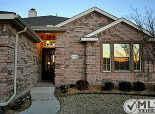 1710 Sabine Dr, Midlothian, TX 76065