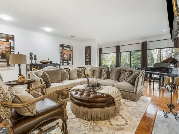 3071 Lenox Rd NE APT 12, Atlanta, GA 30324