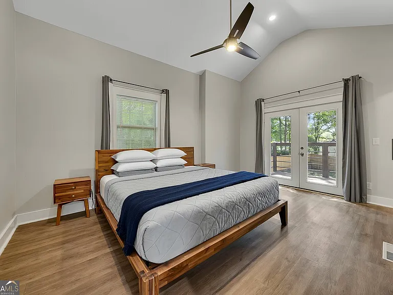1157 Indale Pl SW — Photo 22