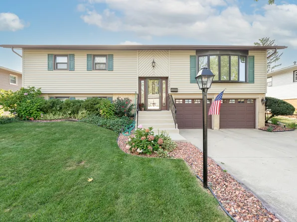 15420 Las Flores Ln, Oak Forest, IL 60452