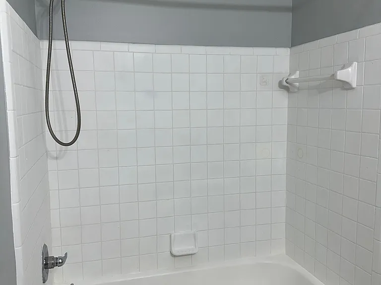 44227 Providence Dr — Photo 16