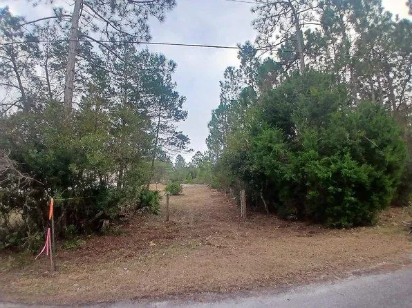 2094 Messer Rd, Carrabelle, FL 32322