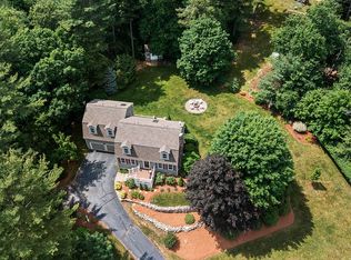 4 Whites Pond Dr, Norfolk, MA 02056