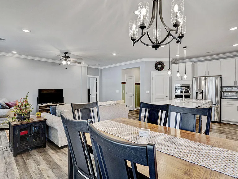 244 Chateau Way — Photo 13