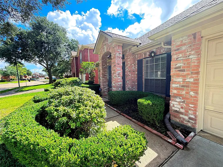 2131 Scenic Hollow Ct — Photo 4