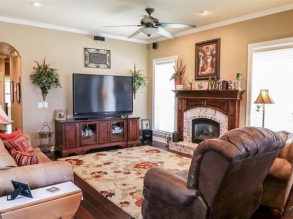 5th image of 117 Saint Andrews Ct