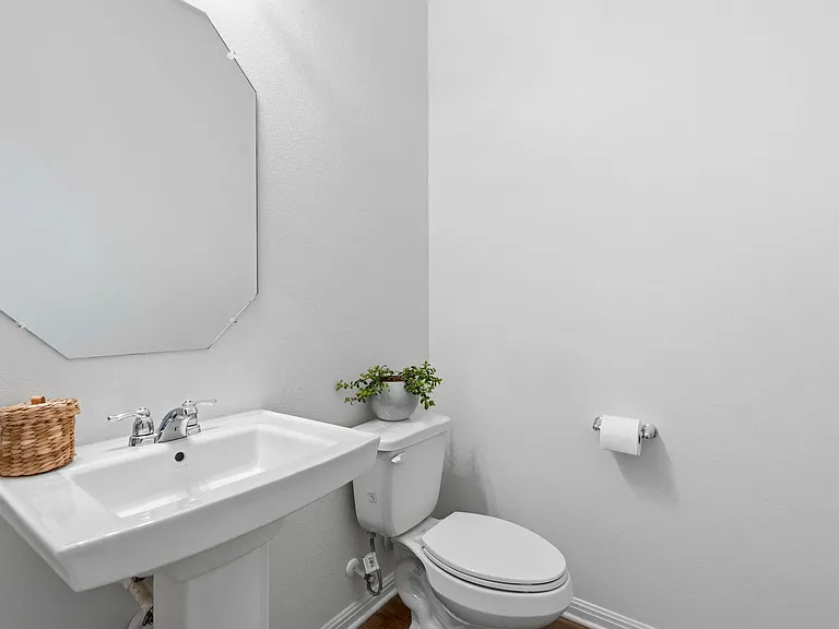 8704 Apogee Blvd — Photo 32