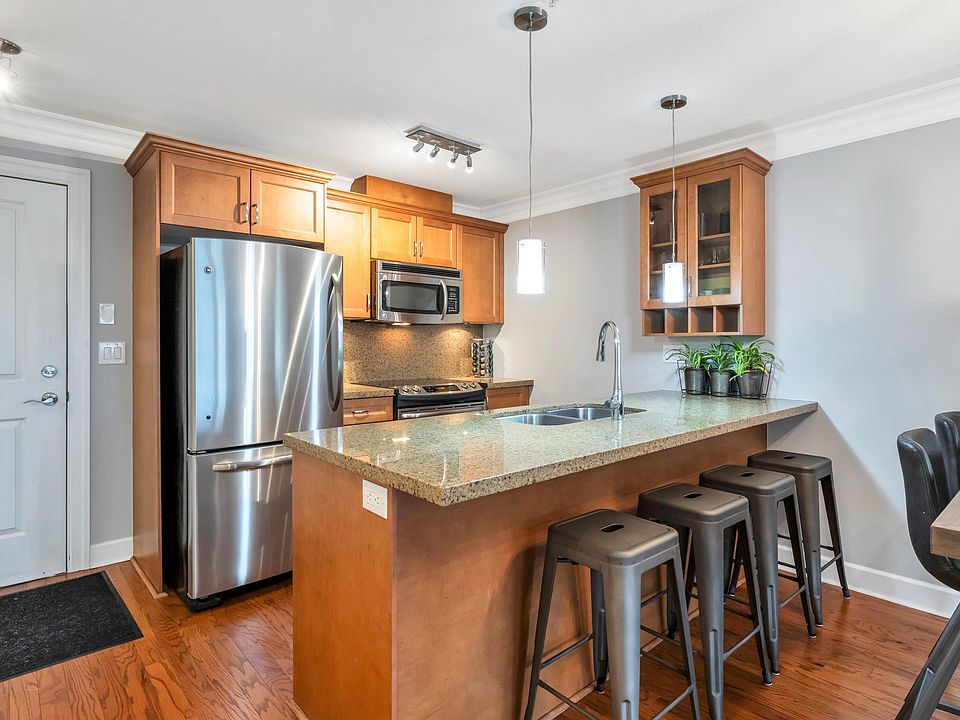 1st image of 15357 Roper Ave #206