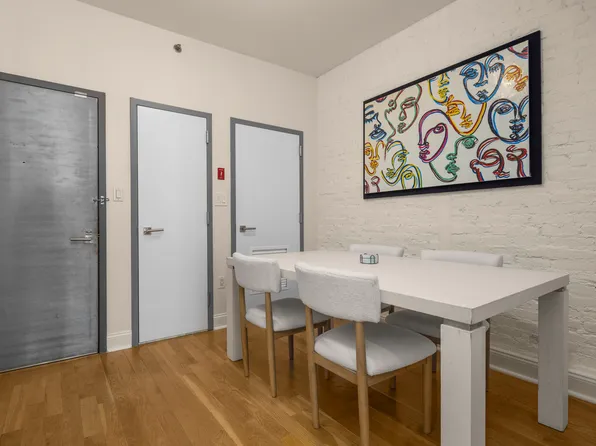 146 Broadway image 18 of 20