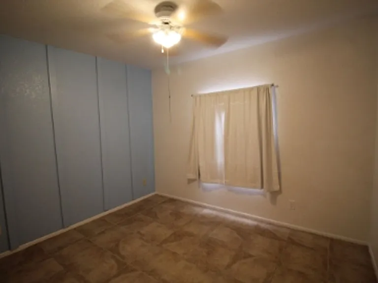 2486 N Ironwood Ridge Dr — Photo 12