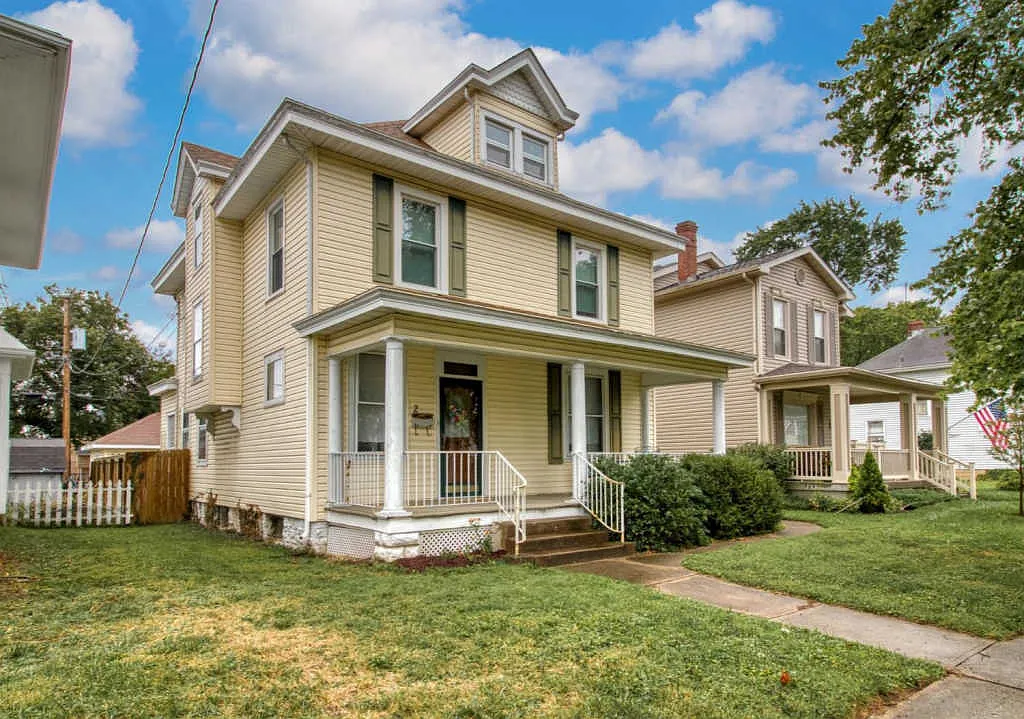 224 Eaton Ave photo 1