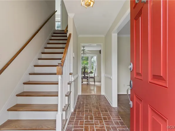 301 Elmwood Ln, Williamsburg, VA 23188