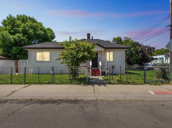 3633 Taylor St, Sacramento, CA 95838