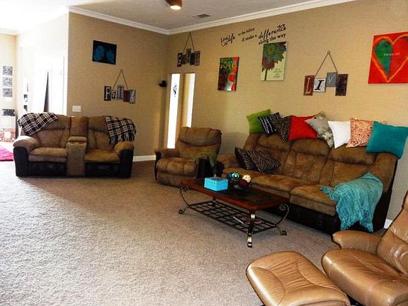 3rd image of 5008 Oak Valley Dr