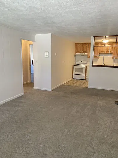 2 bed, 1.0 bath, 780 sqft, $2,100 — Photo 4