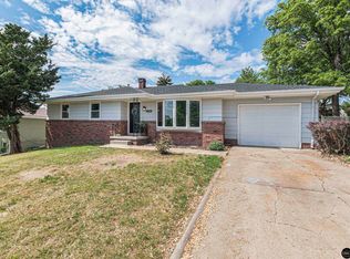 3708 Greene Ave, Bellevue, NE 68147