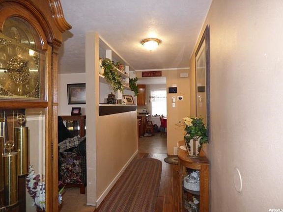 2nd image of 1090 E Sterling Dr