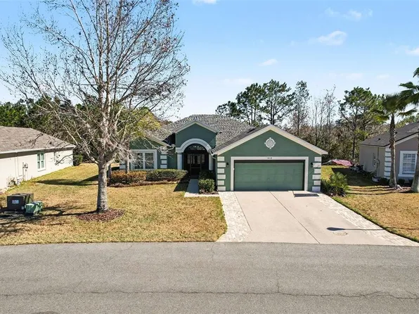 10118 Cleghorn Dr, San Antonio, FL 33576