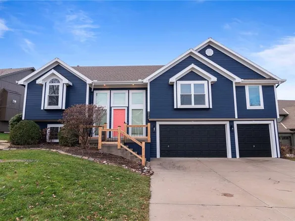 9212 N Garfield Ave, Kansas City, MO 64155