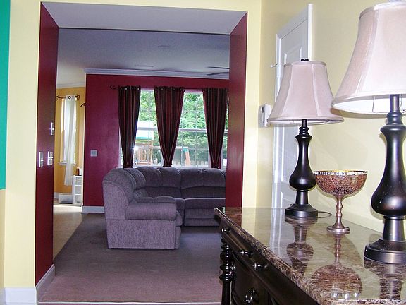Large welcoming foyer