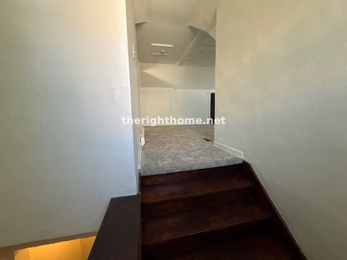 Studio, 552 sqft, $675 — Photo 2