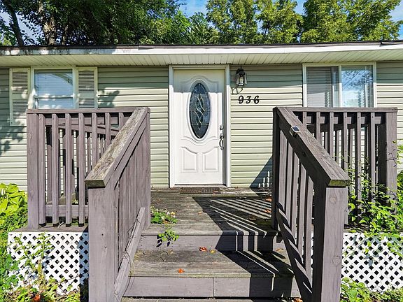3rd image of 936 Greenwich Rd