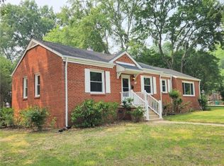 16 Medlock Rd, Sandston, VA 23150