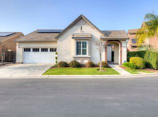 4279 Heritage Ave, Clovis, CA 93619