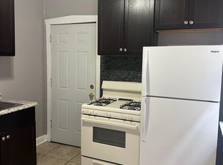 4027-4027 W Melrose St, Chicago, IL 60641