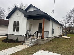 647 4th St, Hot Springs, AR 71913